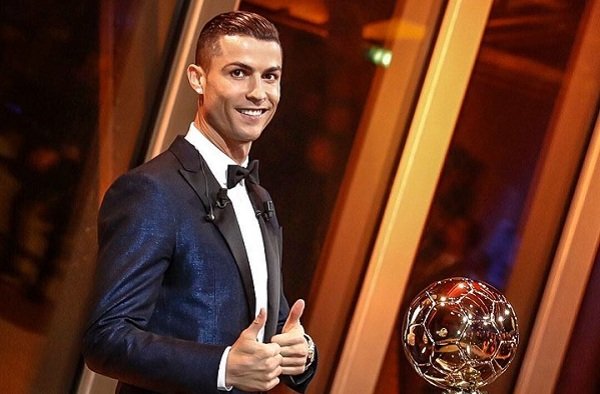 Real Madrid star Cristiano Ronaldo wins 2017 Ballon d’Or - GhPage