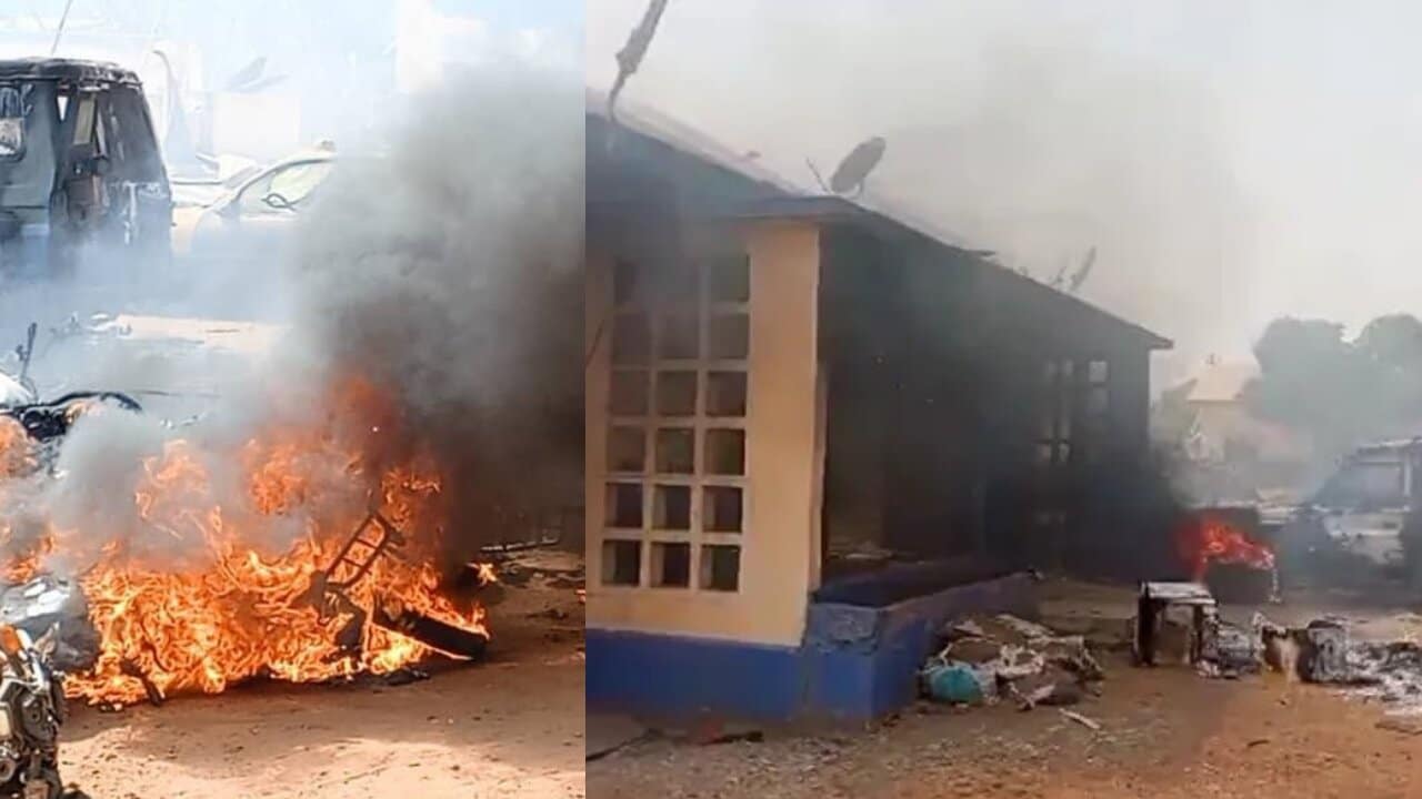 Ejura: Youths burn police station, bungalows, cars & free all detainees in cells